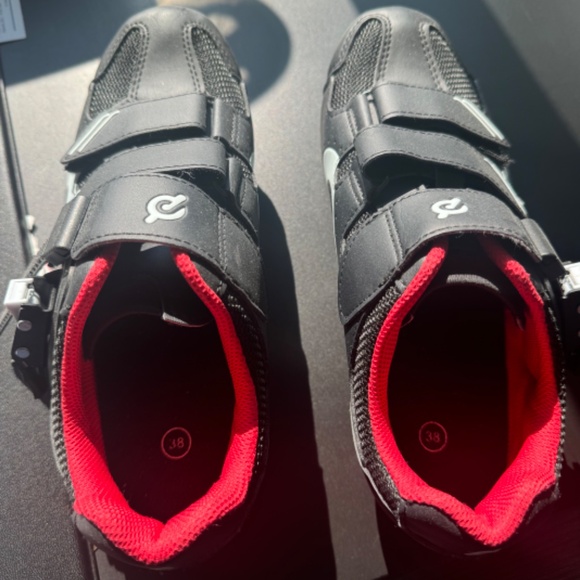 Peloton Shoes - Size 38 - Picture 3 of 3